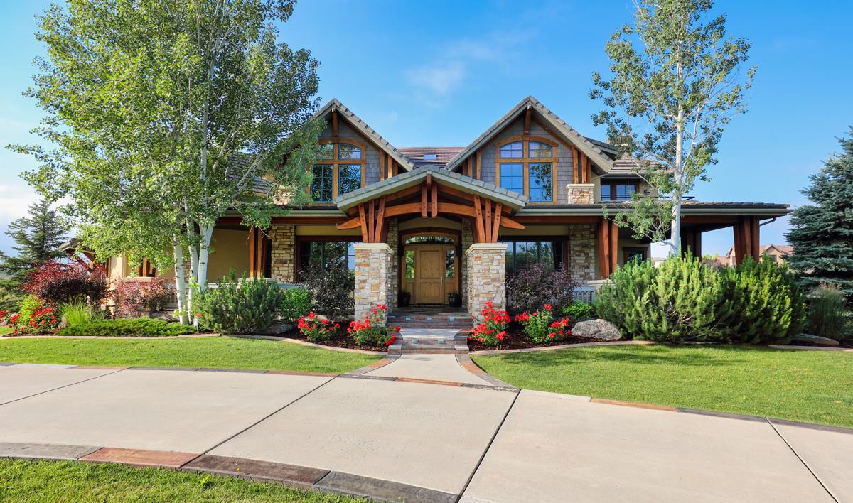 IMPECCABLY CUSTOM-BUILT HOME