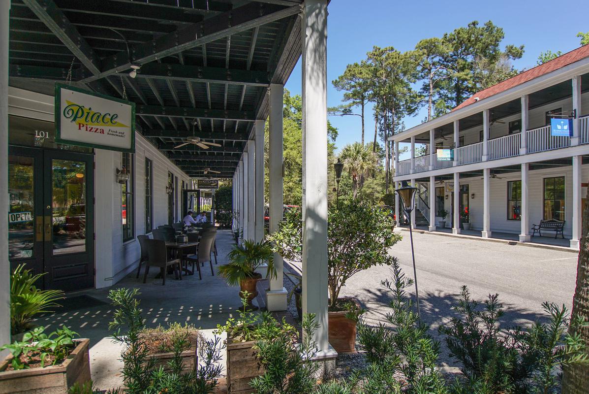 NEWPOINT WATERFRONT ESTATE HOME South Carolina Luxury Homes