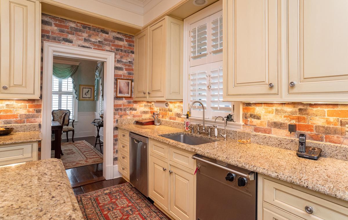 NEWPOINT WATERFRONT ESTATE HOME South Carolina Luxury Homes