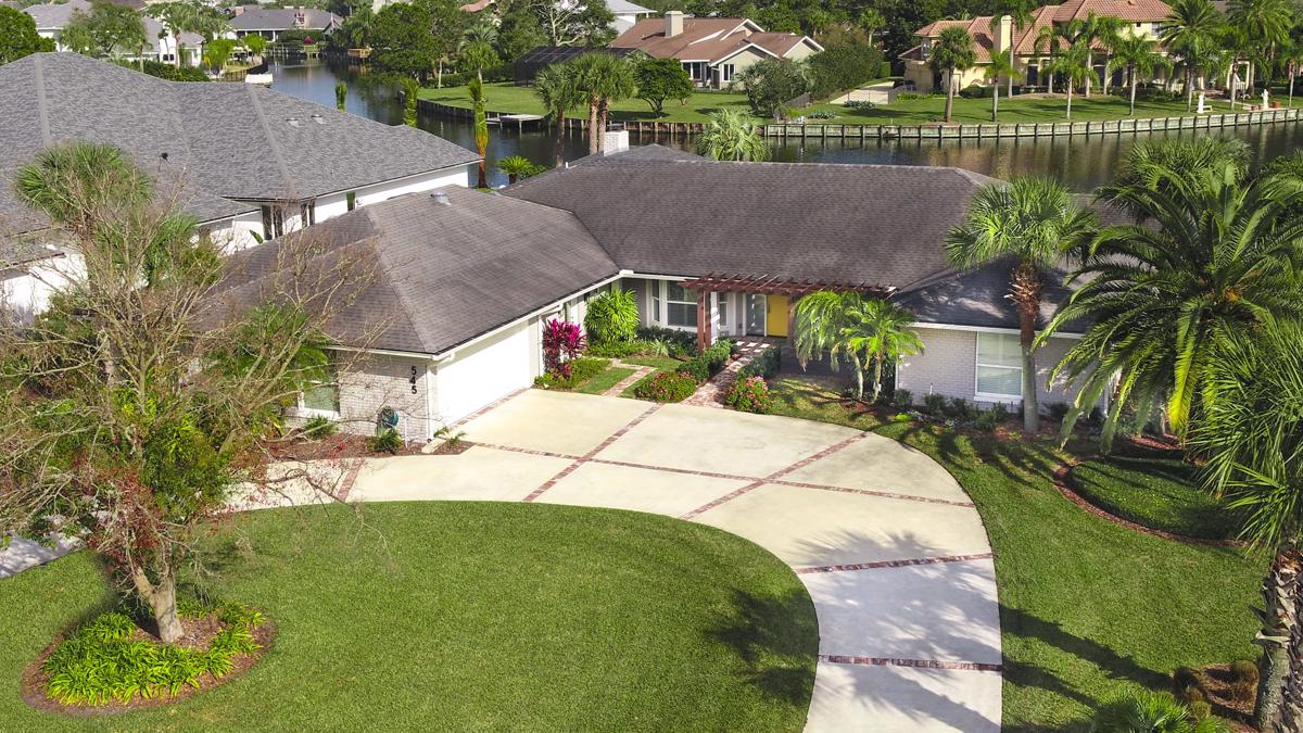 COMPLETELY REMODELED PONTE VEDRA CLASSIC Florida Luxury Homes