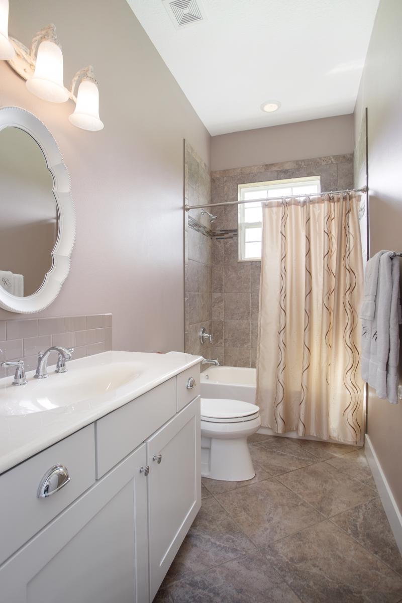 Luxury homes in 10英亩牧场上的定制农舍