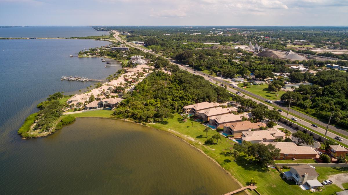ELEGANT RIVERFRONT HOME Florida Luxury Homes Mansions For Sale