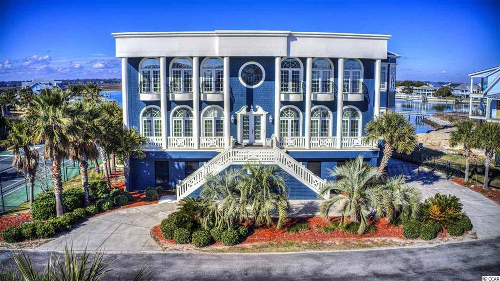 THE GRAND MARLIN