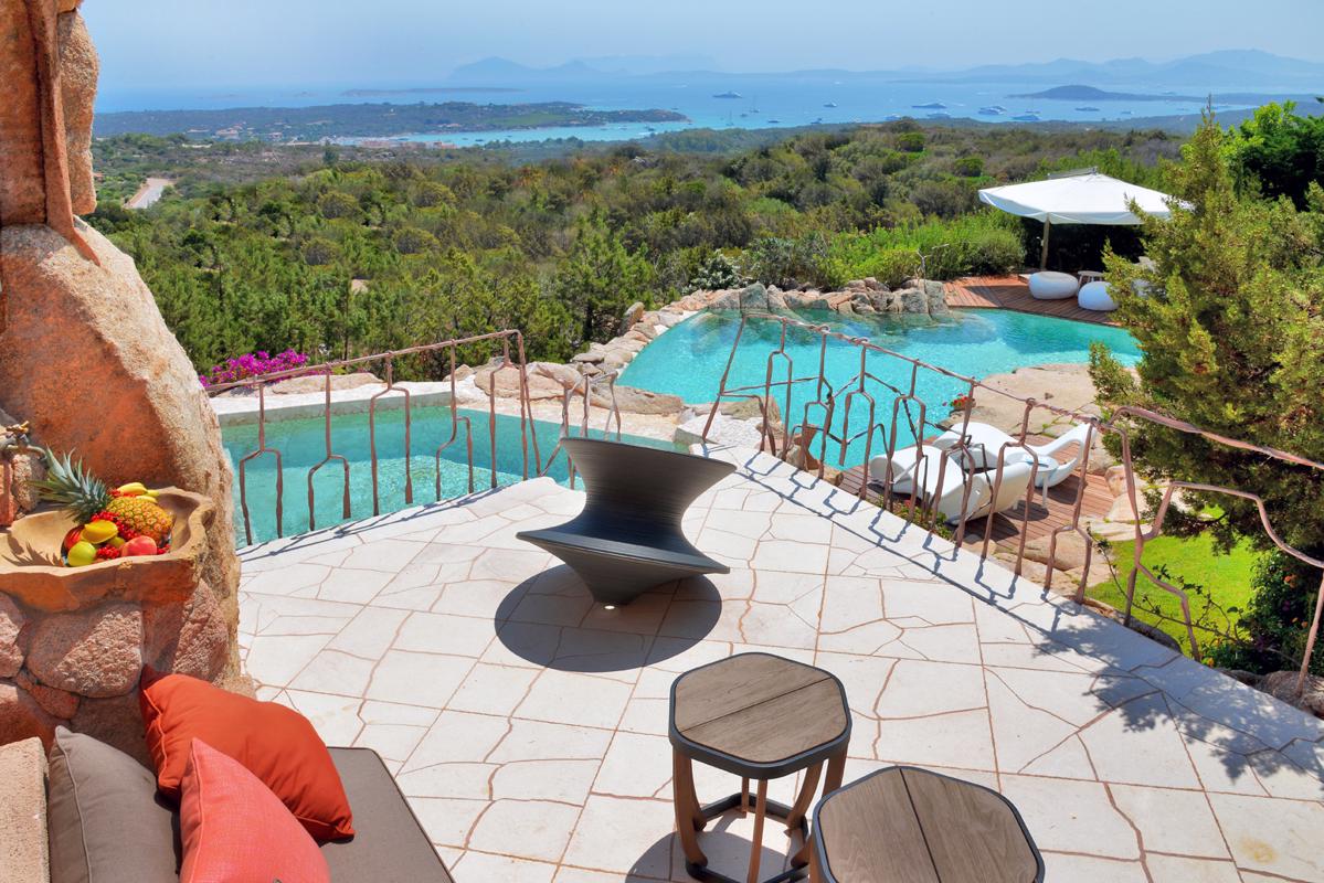 Luxury homes ヴィラコーストフォーレント