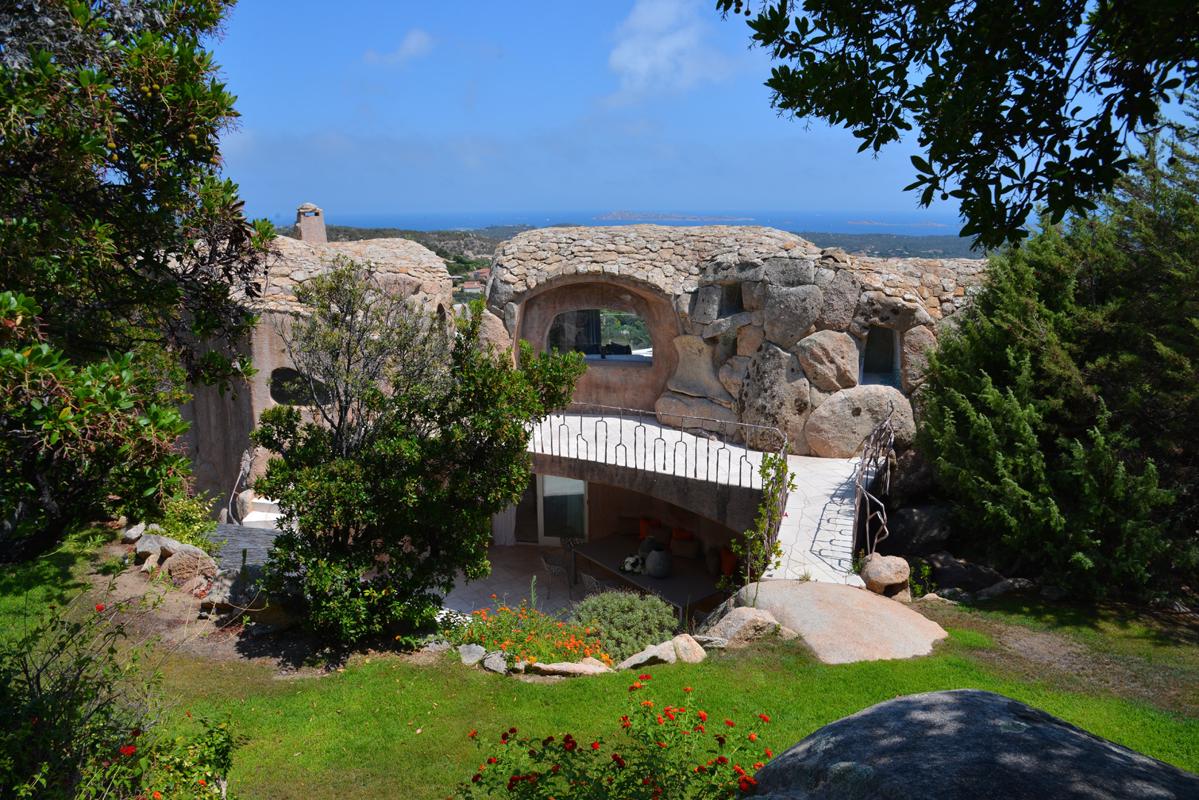 ヴィラコーストフォーレント luxury properties