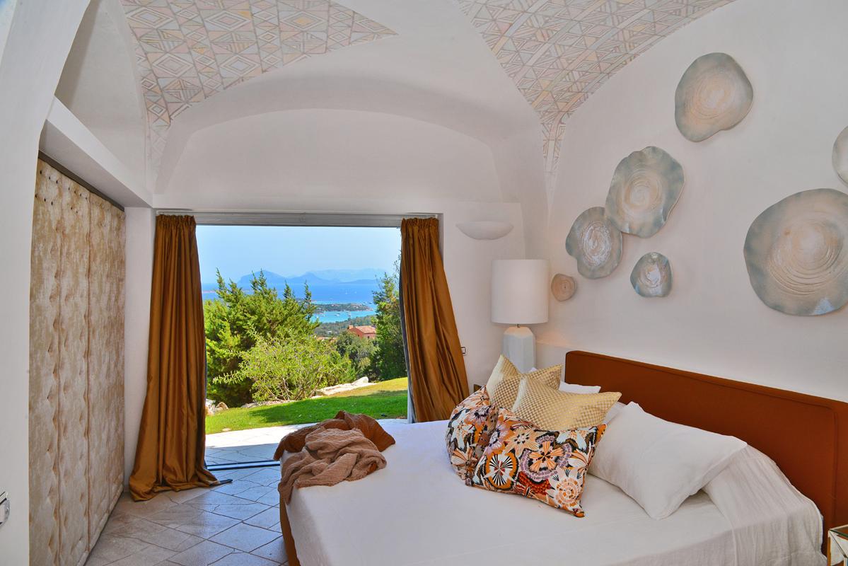 Luxury homes ヴィラコーストフォーレント