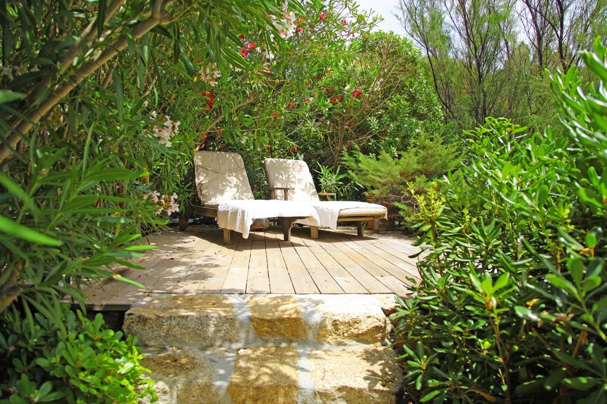 コラリナビーチフォーレント mansions