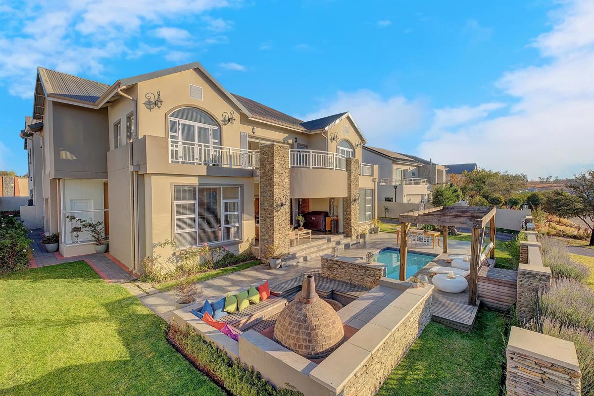 Waterfall Country Estate, Midrand Luxury Homes and Waterfall Country