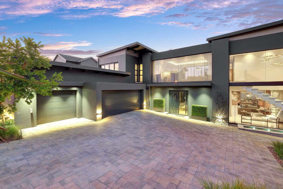Poetry In Motion In South Africa South Africa Luxury Homes Mansions For Sale Luxury Portfolio