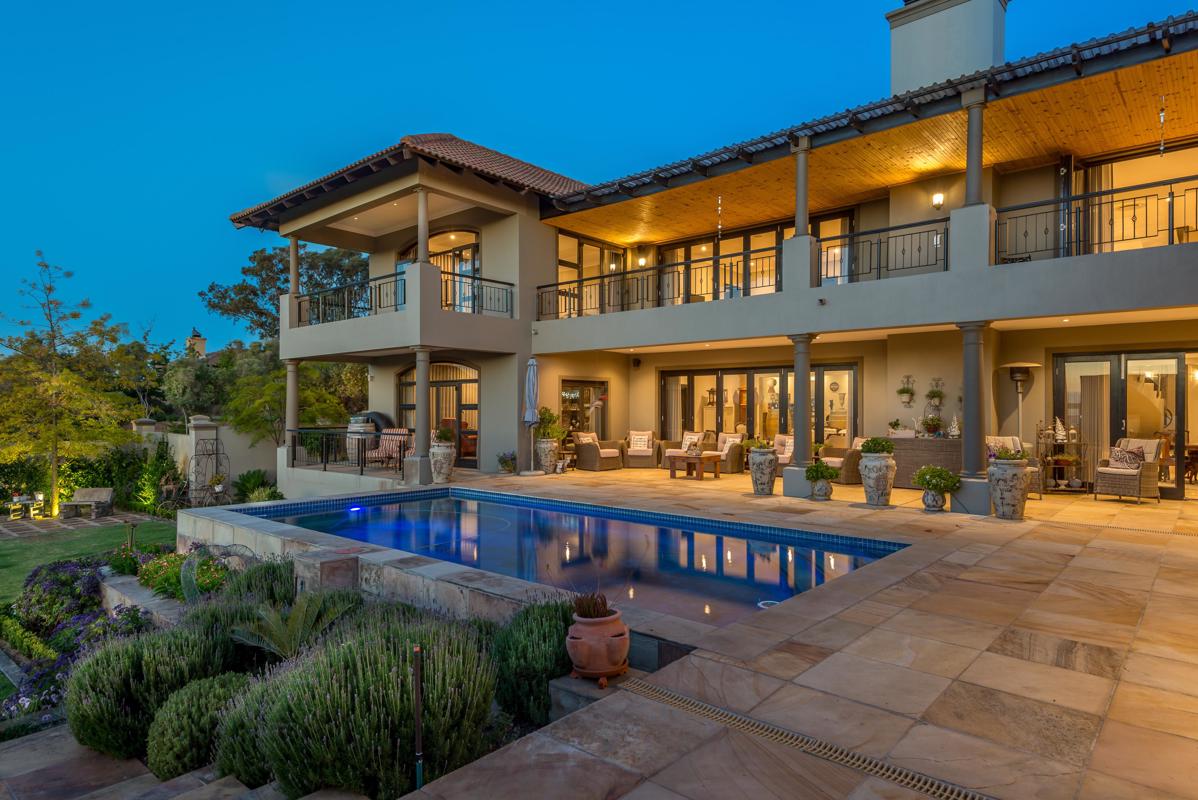 MAGNIFICENT KLEIN ZEVENWACHT ESTATE SANCTUARY South Africa Luxury