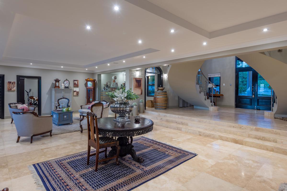 MAGNIFICENT KLEIN ZEVENWACHT ESTATE SANCTUARY South Africa Luxury