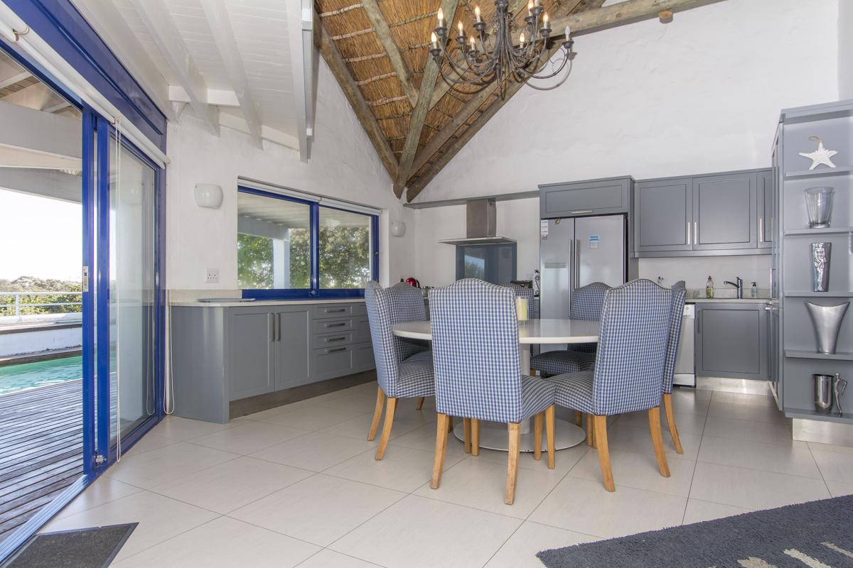 Luxury homes 海滩前梦生活