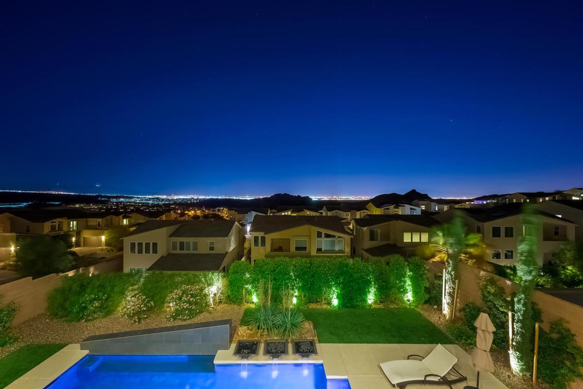 RESORTINSPIRED, LEISURELY LIFESTYLE IN LAKE LAS VEGAS Nevada Luxury