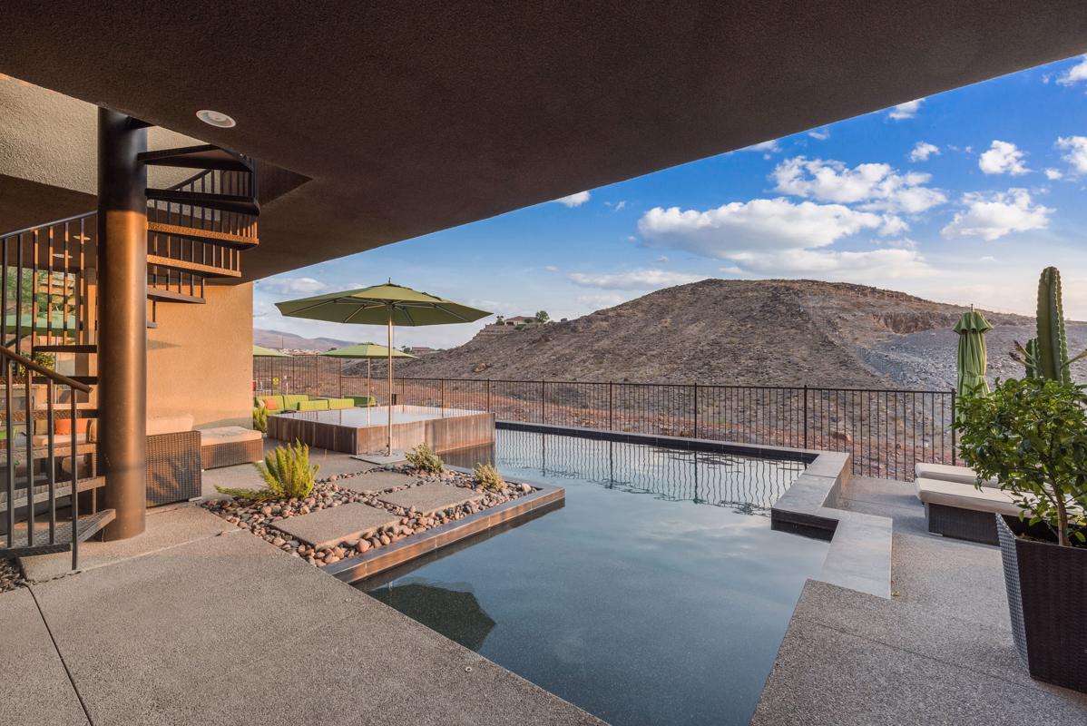 MODERN MASTERPIECE WITH LAS VEGAS STRIP VIEWS Nevada Luxury Homes