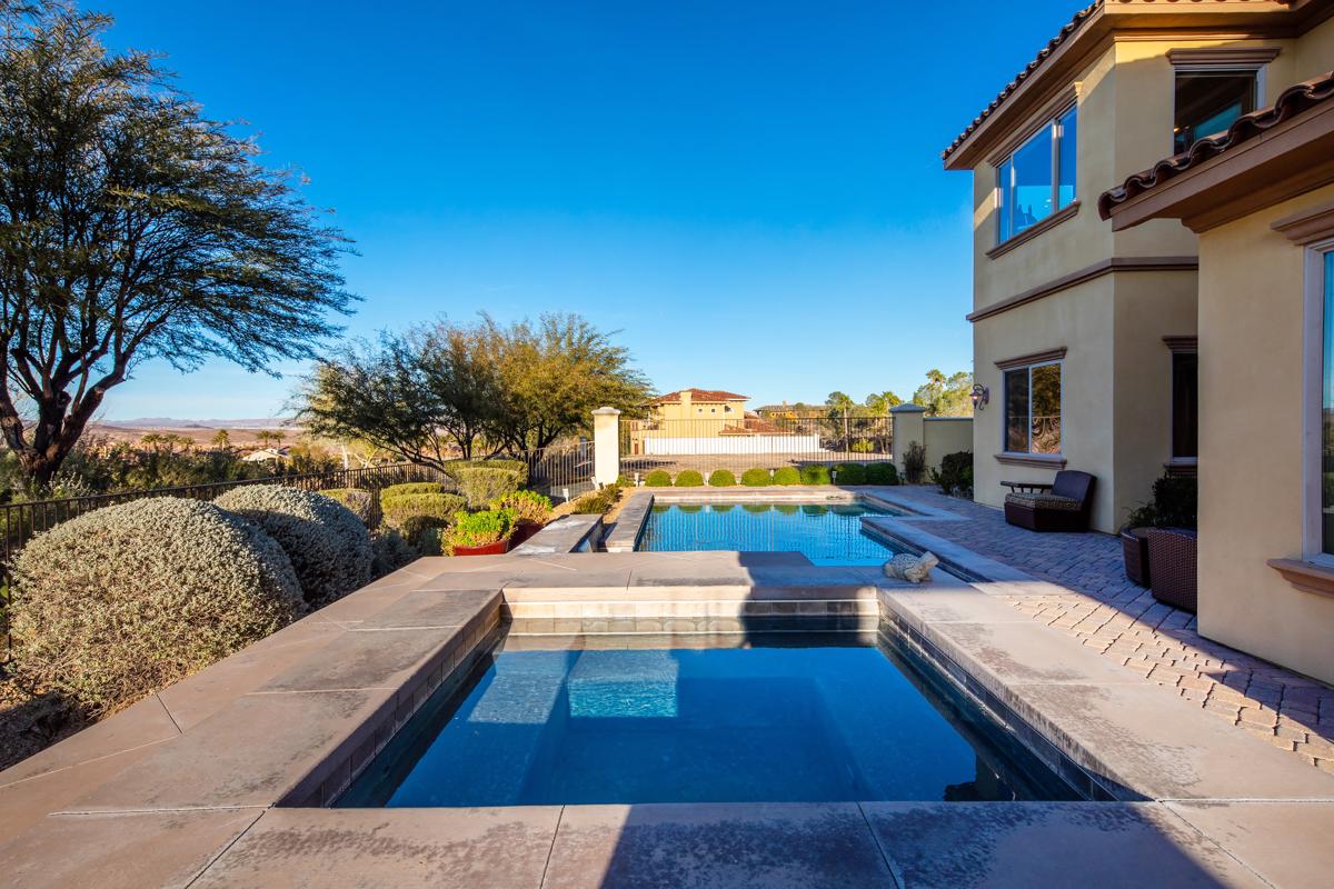 EXTRAORDINARY VIEWS IN LAKE LAS VEGAS Nevada Luxury Homes Mansions