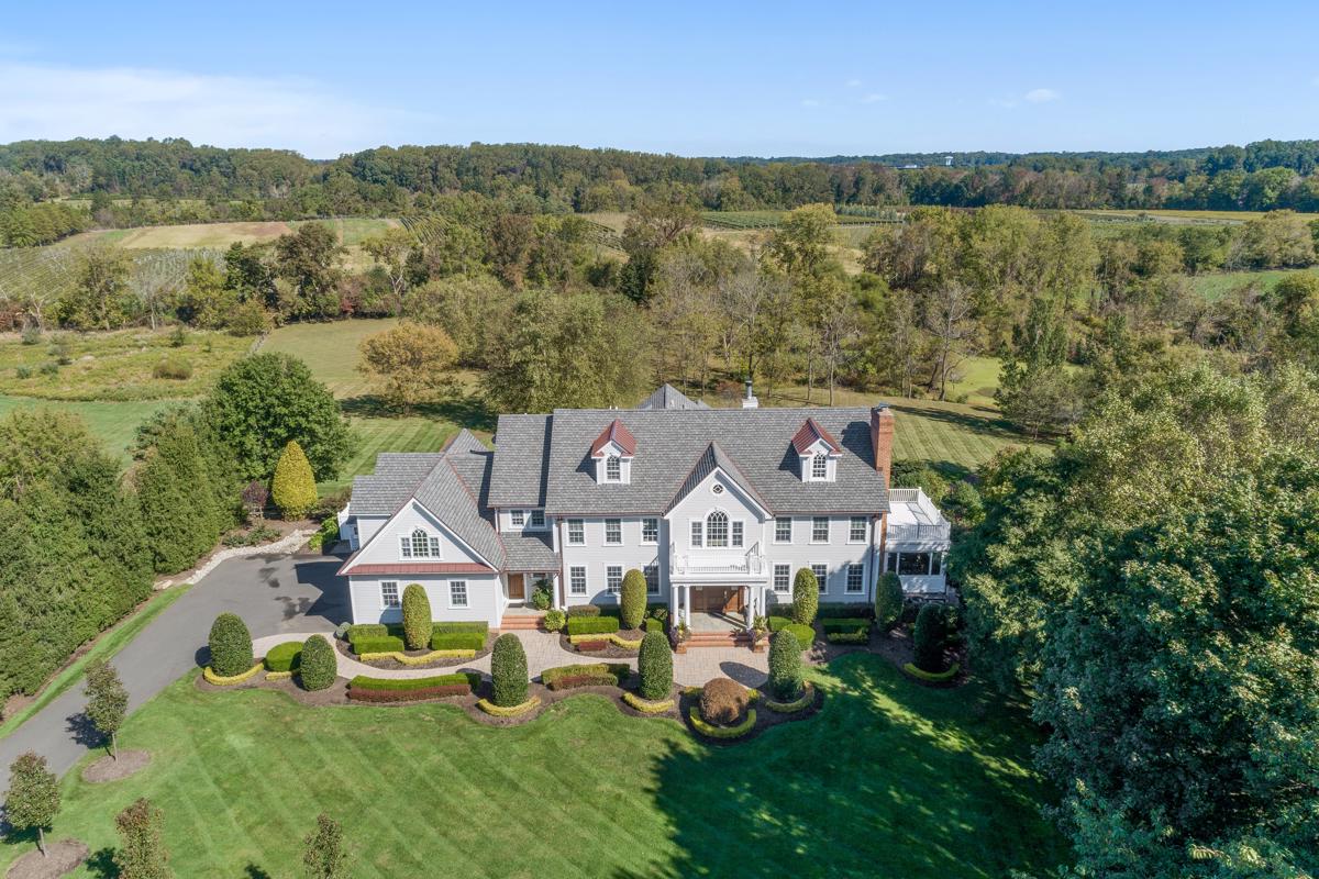 STUNNING HOME WITH SWEEPING VIEWS New Jersey Luxury Homes Mansions
