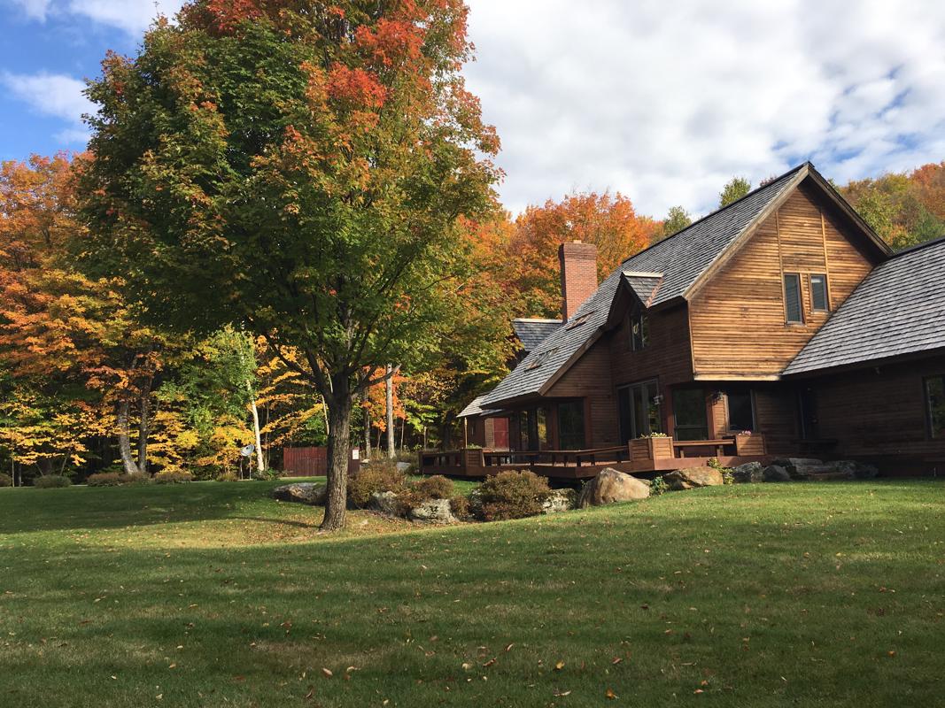 BEAUTIFULLY REMODELED ROBINSON SPRINGS HOME Vermont Luxury Homes