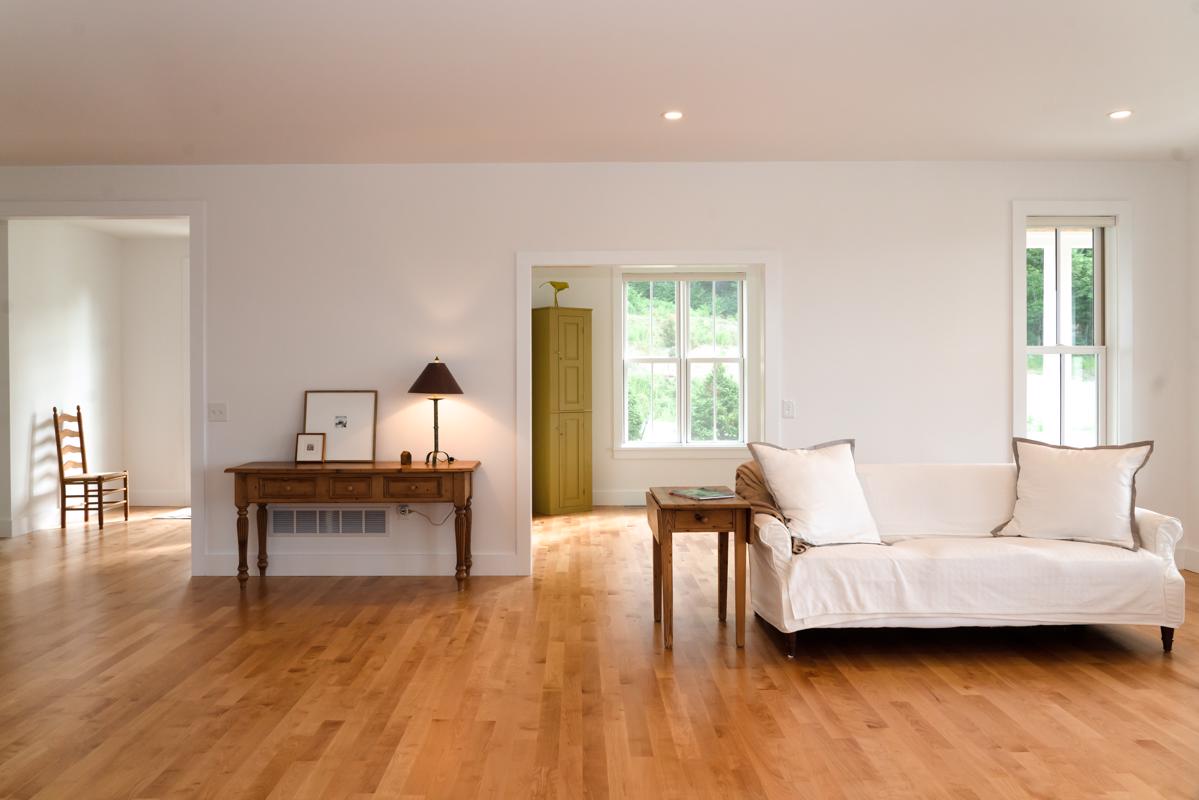 CONTEMPORARY STOWE FARMHOUSE Vermont Luxury Homes Mansions For Sale