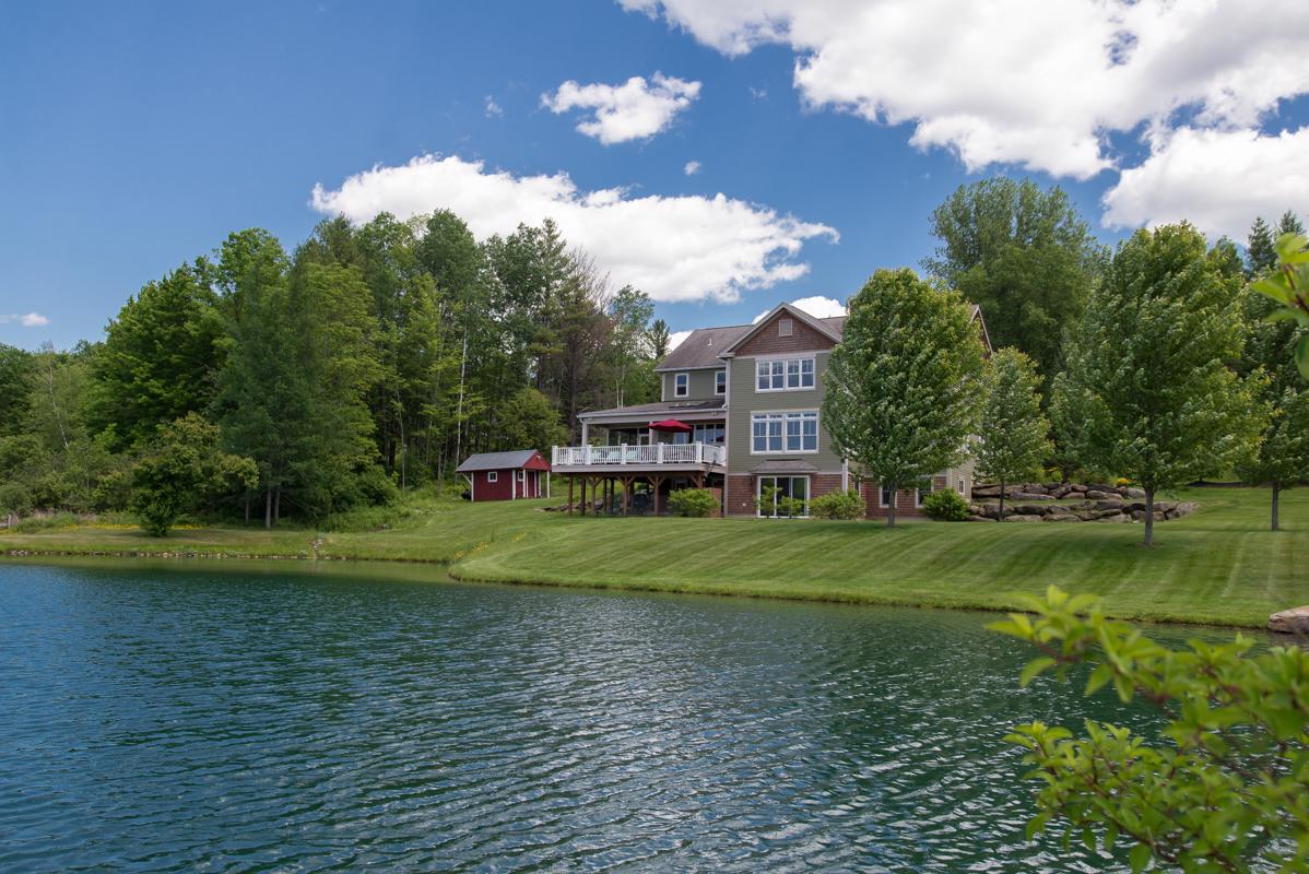 MODERN STOWE ESTATE Vermont Luxury Homes Mansions For Sale Luxury
