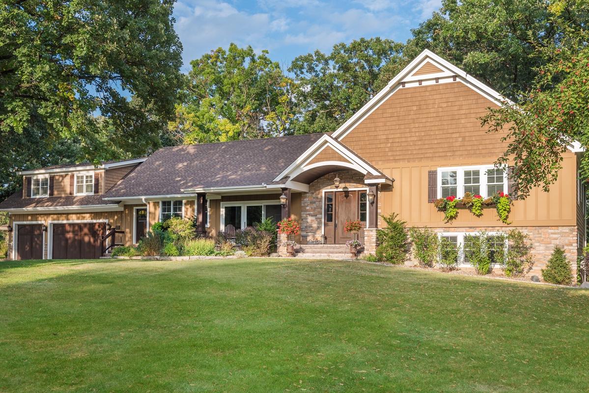 RECONSTRUCTED PARKWOOD KNOLLS HOME Minnesota Luxury Homes Mansions