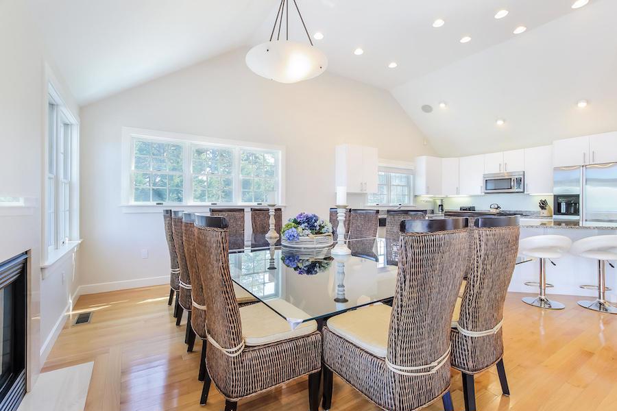 狂风吹拂 — 瑙塞特海滩豪宅 luxury properties