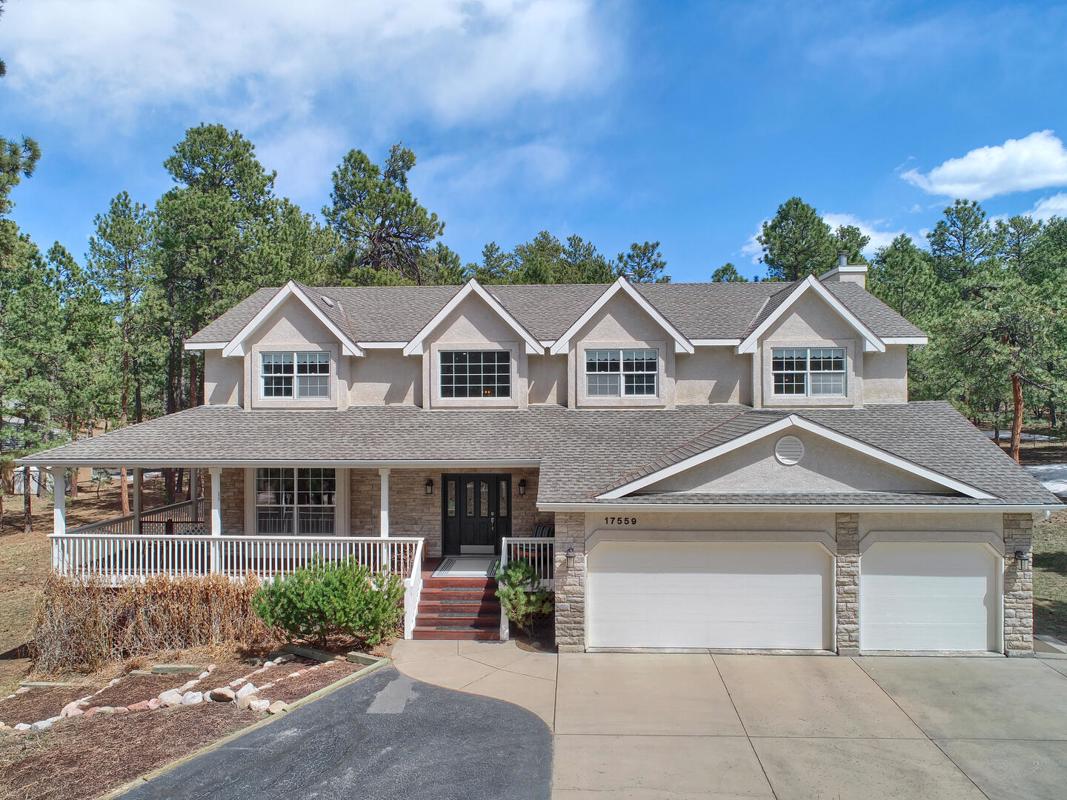 Twostory Home In Stunning Higby Estates 17559 COLONIAL PARK DRIVE