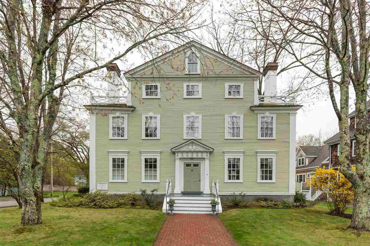 LANDMARK FEDERAL STYLE HOME IN EXETER New Hampshire Luxury Homes Mansions For Sale Luxury