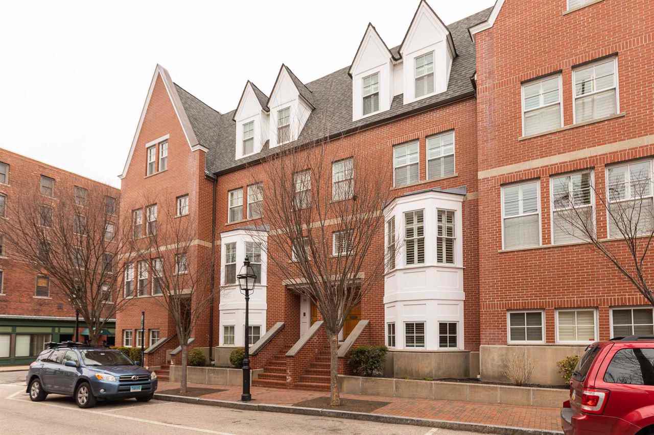 LUXURY TOWNHOME IN HEART OF PORTSMOUTH New Hampshire Luxury Homes