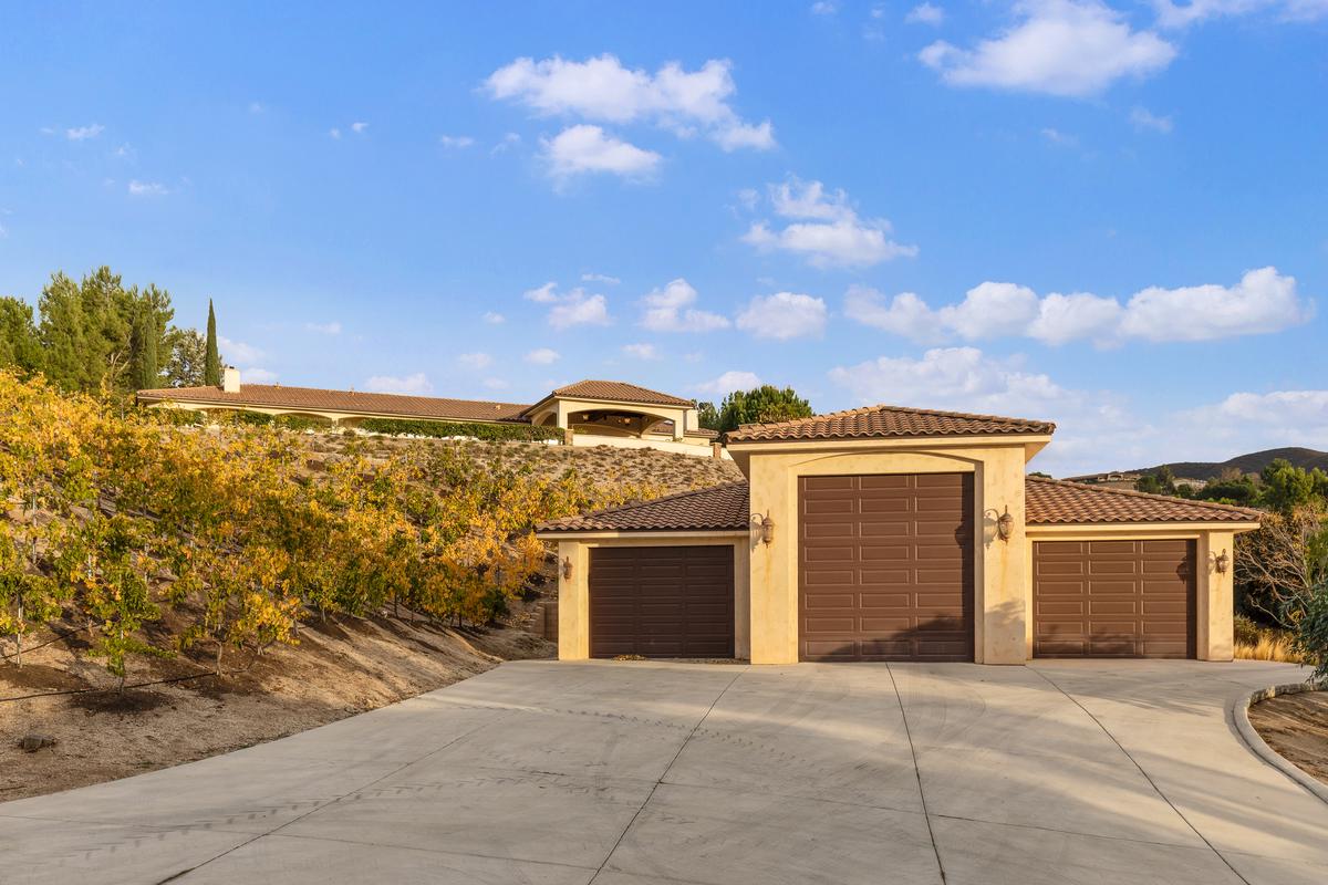 LIVE IN TEMECULA WINE COUNTRY California Luxury Homes Mansions For Sale Luxury Portfolio