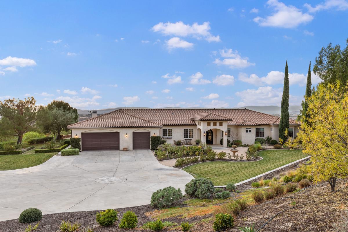 LIVE IN TEMECULA WINE COUNTRY California Luxury Homes Mansions For Sale Luxury Portfolio