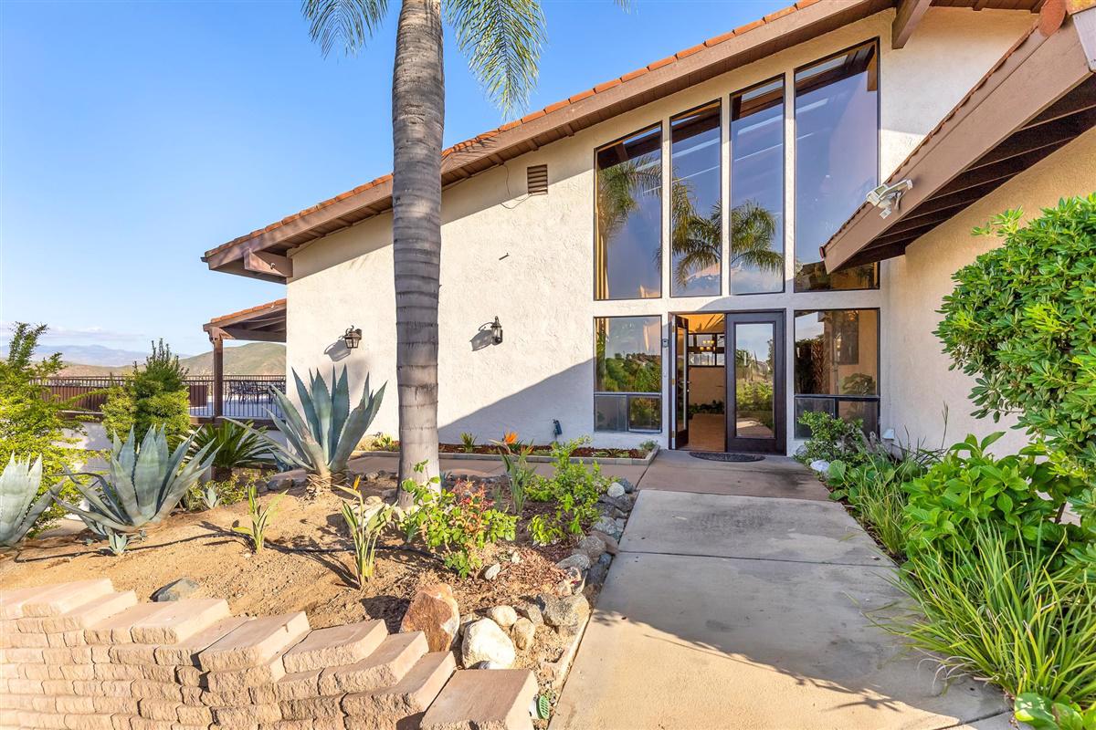 BEAUTIFUL TEMECULA WINE COUNTRY LIVING California Luxury Homes