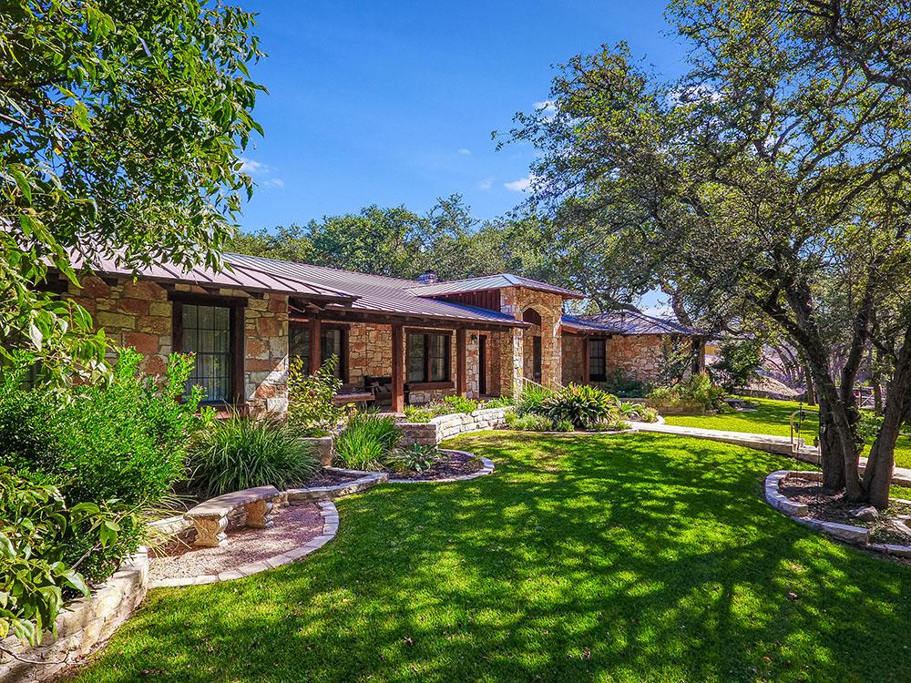 TEXAS HILL COUNTRY LIFE Texas Luxury Homes Mansions For Sale