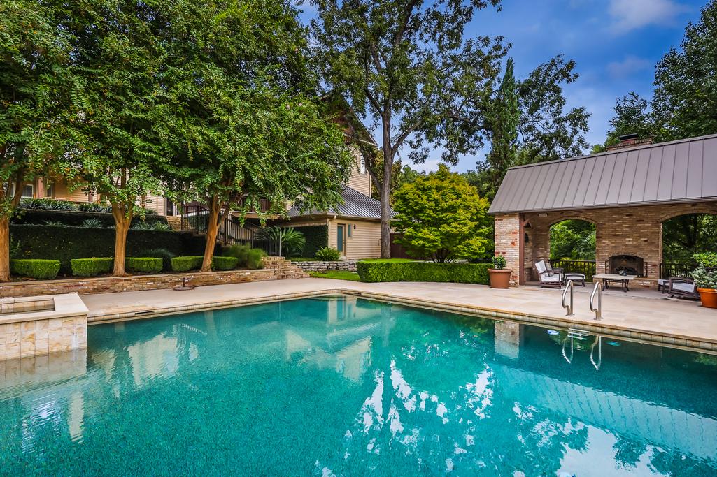 SPECTACULAR OPPORTUNITY ON LAKE AUSTIN Texas Luxury Homes Mansions