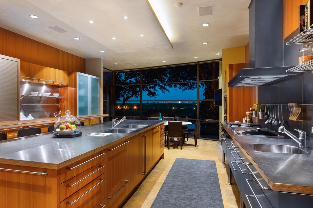 Enchanting Cosmopolitan 21st Century Villa Texas Luxury Homes