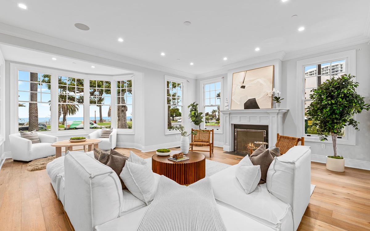 THE FINEST BEACHSIDE LIVING