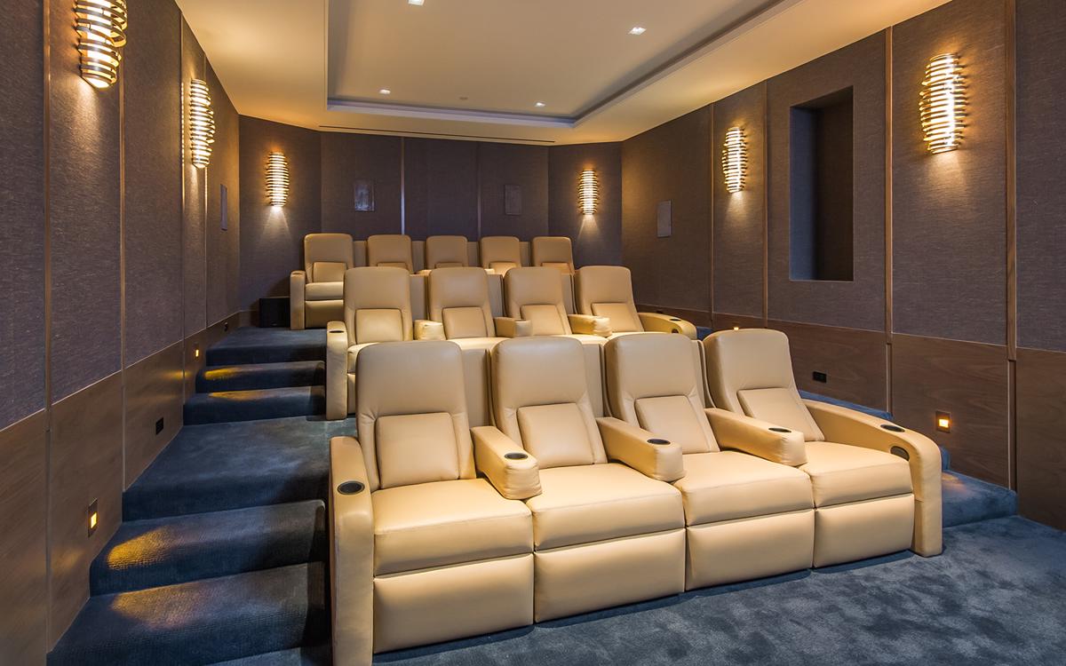 全新的租赁建筑 luxury properties