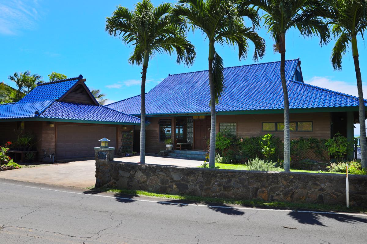 PANORAMIC VIEWS FROM MOLOKAI'S SEA SHORE Hawaii Luxury Homes Mansions For Sale Luxury