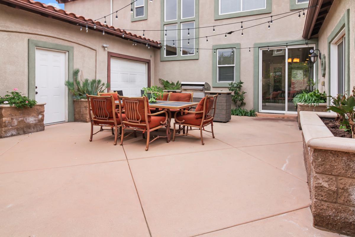 著名贝尔库尔门禁社区宏伟住宅 luxury homes