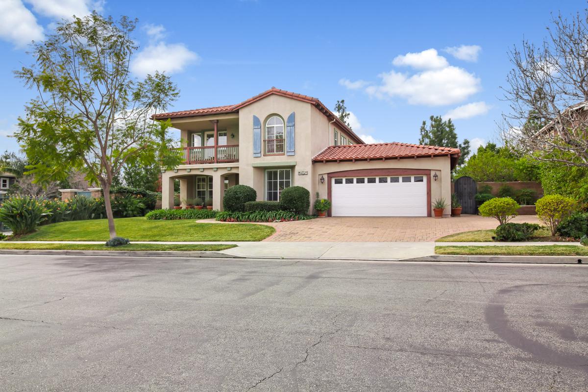 MAGNIFICENT RESIDENCE IN PRESTIGIOUS BELCOURT GATED COMMUNITY