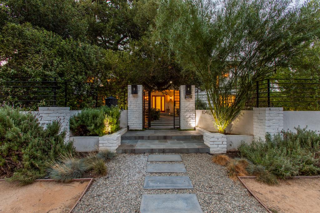 TOLUCA LAKE TWOSTORY California Luxury Homes Mansions For