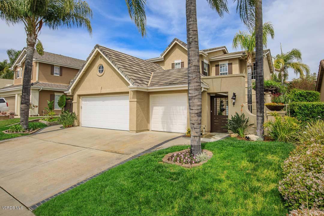 Highly Upgraded Home With Dream Kitchen California Luxury Homes Mansions For Sale Luxury Portfolio