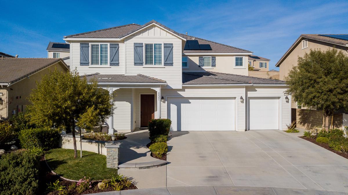 SANTA CLARITA POOL HOME California Luxury Homes Mansions For Sale Luxury Portfolio