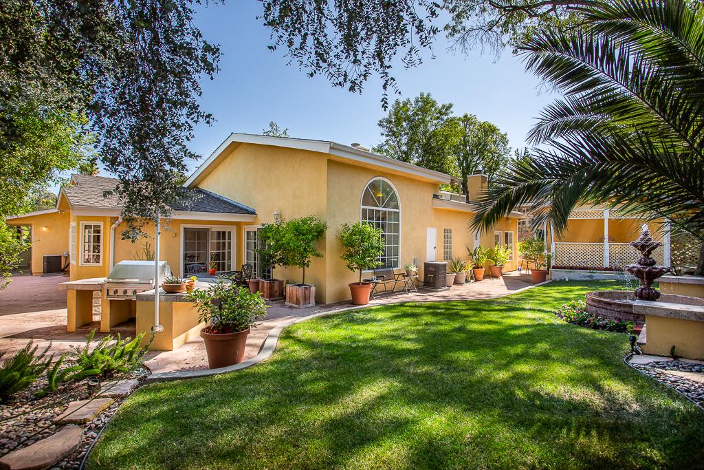 SINGLE STORY GEM, WEST OF VALLEY CIRCLE IN THE HILLS OF WOODLAND HILLS