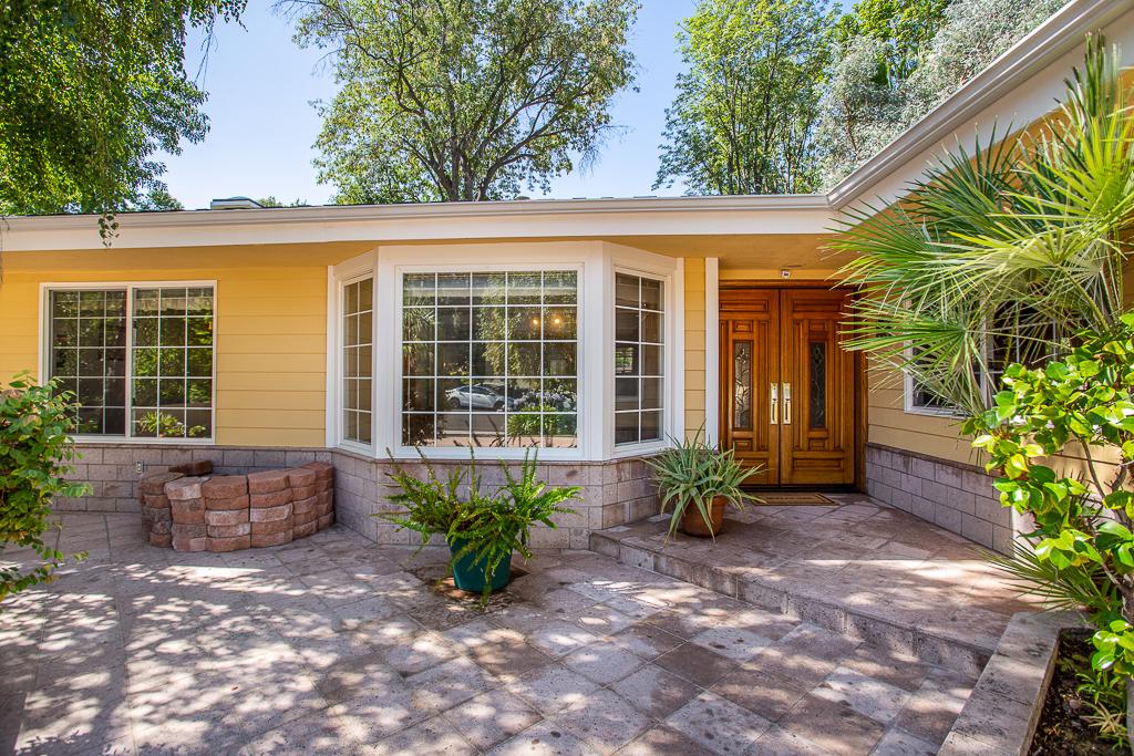 SINGLE STORY GEM, WEST OF VALLEY CIRCLE IN THE HILLS OF WOODLAND HILLS