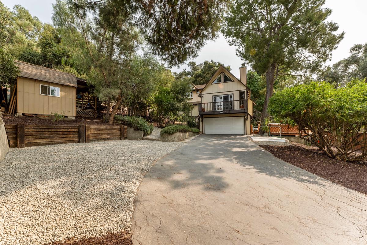 TOPANGA CANYON EQUESTRIAN ESTATE HOME California Luxury Homes