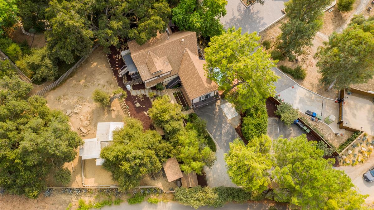 TOPANGA CANYON EQUESTRIAN ESTATE HOME California Luxury Homes