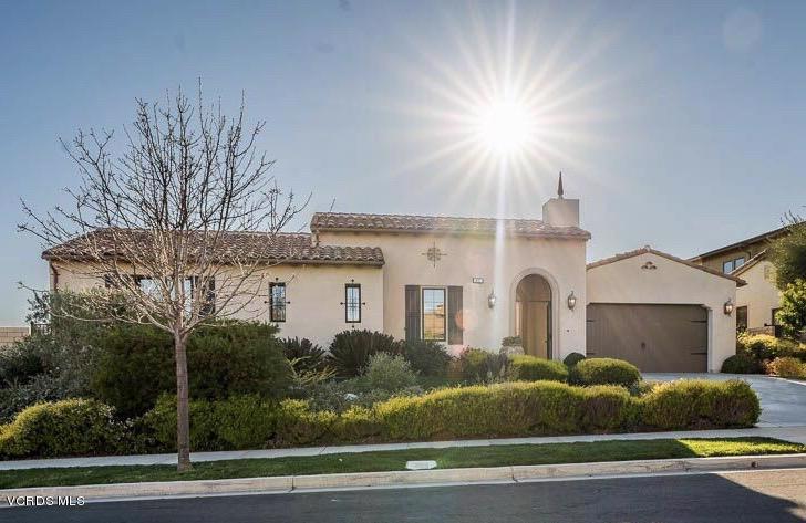 STUNNING SEDONA ONE STORY MASTERPIECE ON A CUL-DE-SAC!