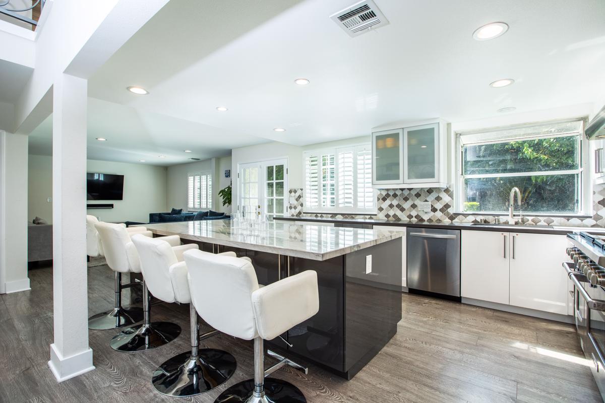 Sherman Oaks Luxury Homes For Sale