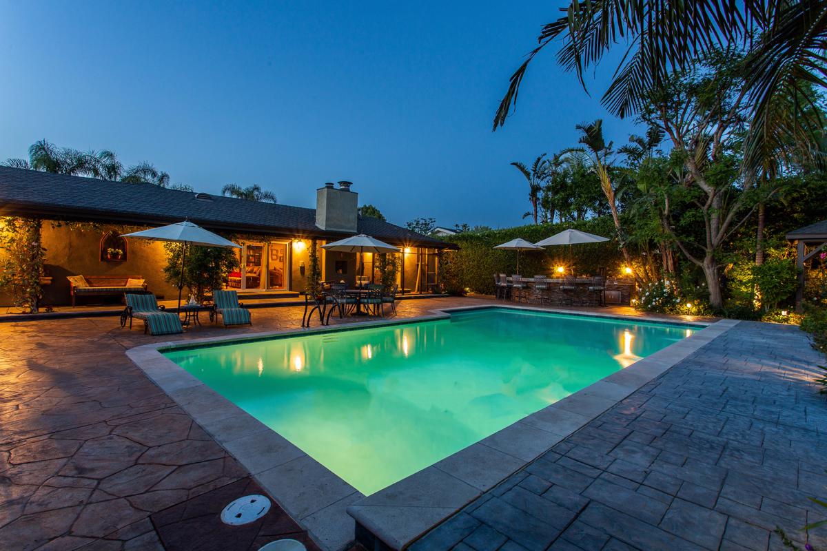 EXQUISITE HOME WITH GUEST HOUSE California Luxury Homes Mansions