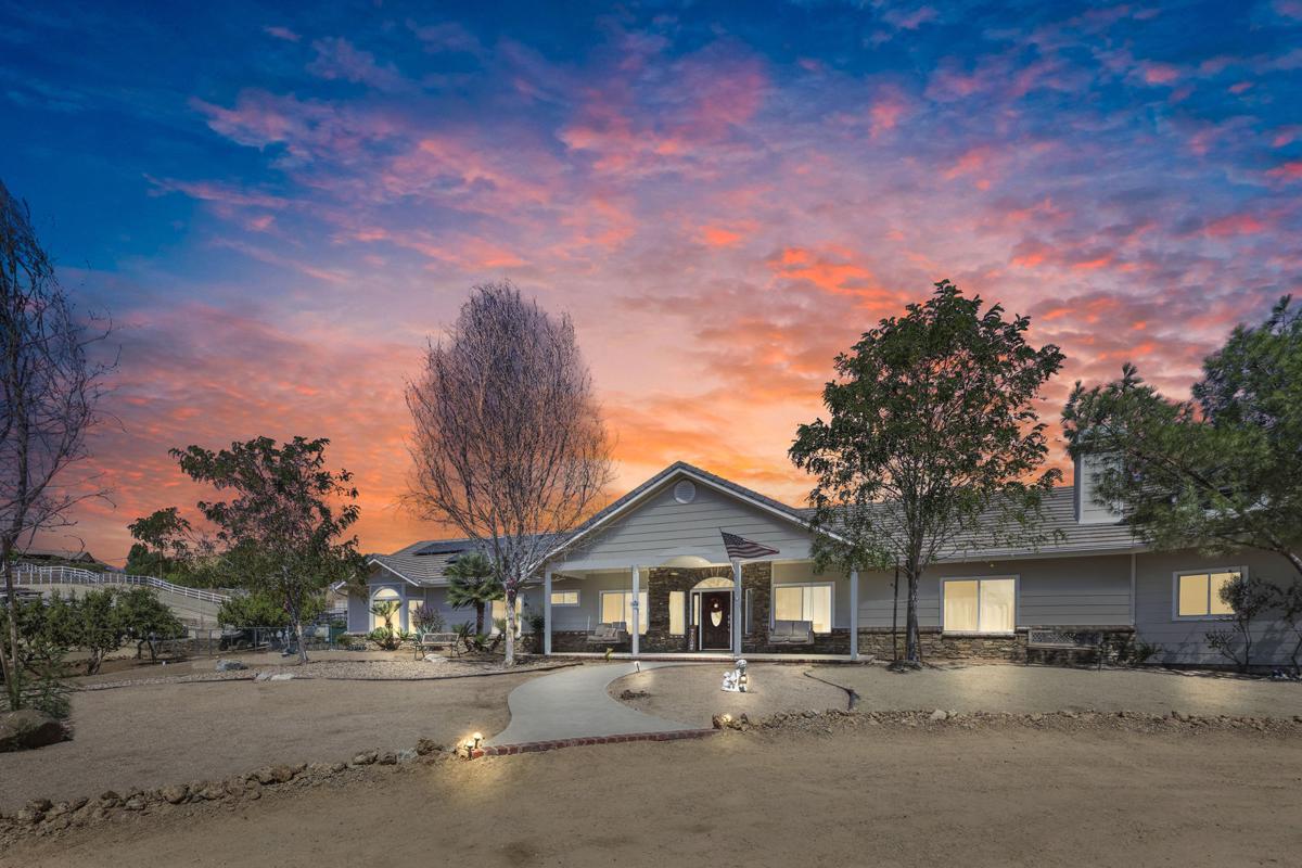 RANCH STYLE AGUA DULCE HOME California Luxury Homes Mansions For